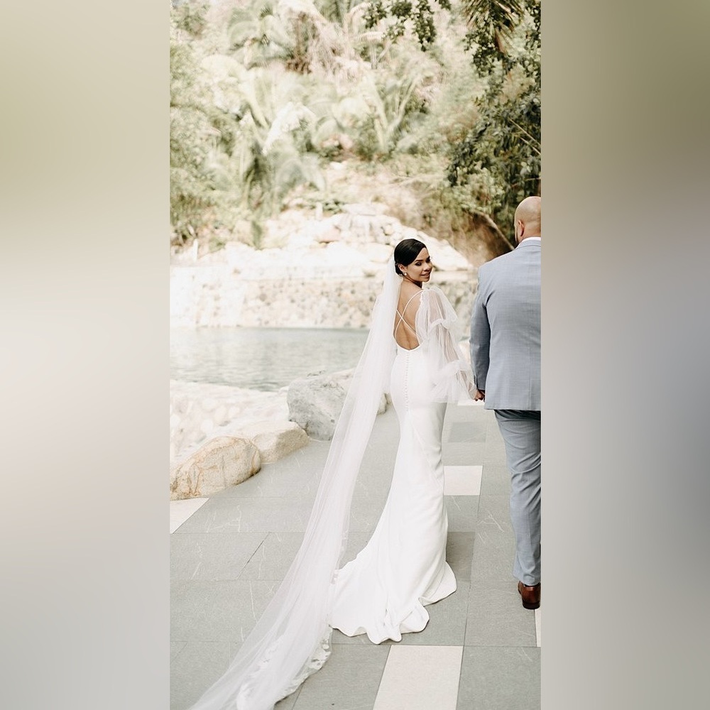 Wedding Veil - Picture 8 of 8